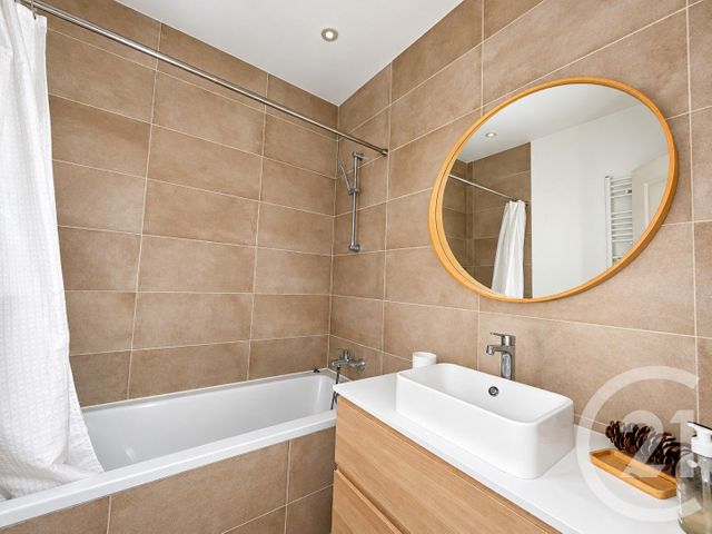 Appartement F3 à vendre - 3 pièces - 53.44 m2 - PARIS - 75013 - ILE-DE-FRANCE - Century 21 Arago - Les Gobelins