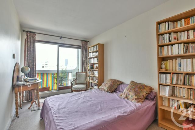 Afficher la photo en grand Appartement T2 à vendre - 2 pièces - 52.2 m2 - PARIS - 75013 - ILE-DE-FRANCE - Century 21 Arago - Les Gobelins