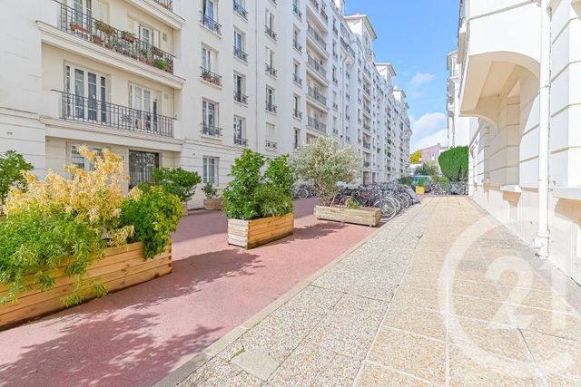 Appartement F3 à vendre - 4 pièces - 69.13 m2 - PARIS - 75013 - ILE-DE-FRANCE - Century 21 Arago - Les Gobelins