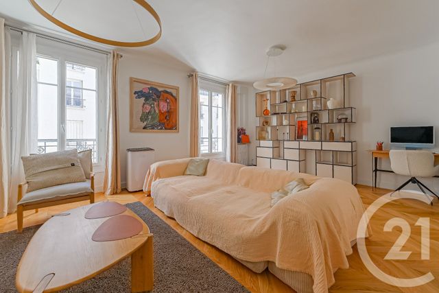 Appartement F3 à vendre - 4 pièces - 69.13 m2 - PARIS - 75013 - ILE-DE-FRANCE - Century 21 Arago - Les Gobelins