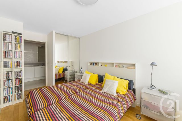 Afficher la photo en grand Appartement F3 à vendre - 4 pièces - 79.62 m2 - PARIS - 75013 - ILE-DE-FRANCE - Century 21 Arago - Les Gobelins