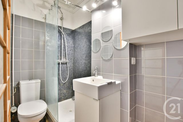 Studio à vendre - 1 pièce - 20.0 m2 - PARIS - 75013 - ILE-DE-FRANCE - Century 21 Arago - Les Gobelins Studio à vendre - 1 pièce - 20.0 m2 - PARIS - 75013 - ILE-DE-FRANCE - Century 21 Arago - Les Gobelins