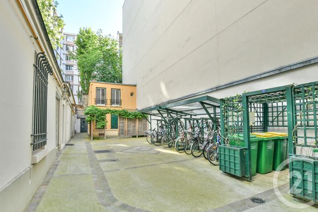 Studio à vendre - 1 pièce - 20.0 m2 - PARIS - 75013 - ILE-DE-FRANCE - Century 21 Arago - Les Gobelins Studio à vendre - 1 pièce - 20.0 m2 - PARIS - 75013 - ILE-DE-FRANCE - Century 21 Arago - Les Gobelins