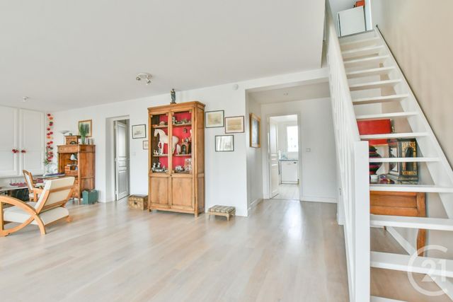 Appartement T7 à vendre - 7 pièces - 208.3 m2 - PARIS - 75005 - ILE-DE-FRANCE - Century 21 Arago - Les Gobelins Appartement T7 à vendre - 7 pièces - 208.3 m2 - PARIS - 75005 - ILE-DE-FRANCE - Century 21 Arago - Les Gobelins