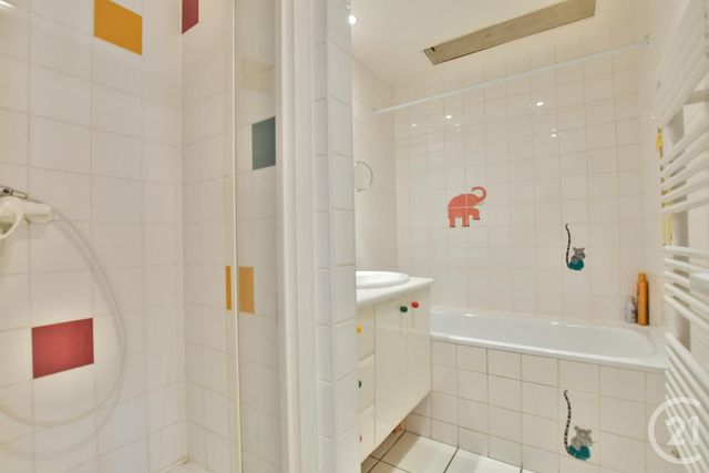 Appartement T7 à vendre - 7 pièces - 208.3 m2 - PARIS - 75005 - ILE-DE-FRANCE - Century 21 Arago - Les Gobelins Appartement T7 à vendre - 7 pièces - 208.3 m2 - PARIS - 75005 - ILE-DE-FRANCE - Century 21 Arago - Les Gobelins