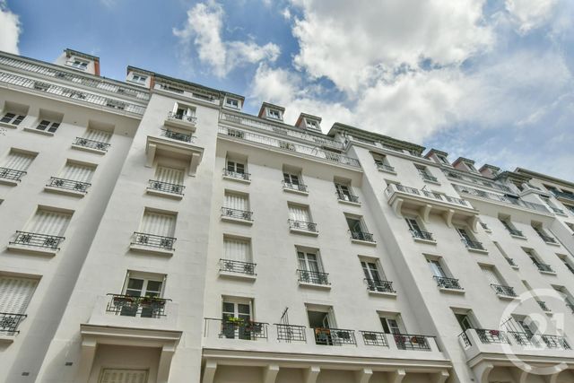 Appartement F2 à louer - 2 pièces - 50.91 m2 - PARIS - 75013 - ILE-DE-FRANCE - Century 21 Arago - Les Gobelins Appartement F2 à louer - 2 pièces - 50.91 m2 - PARIS - 75013 - ILE-DE-FRANCE - Century 21 Arago - Les Gobelins
