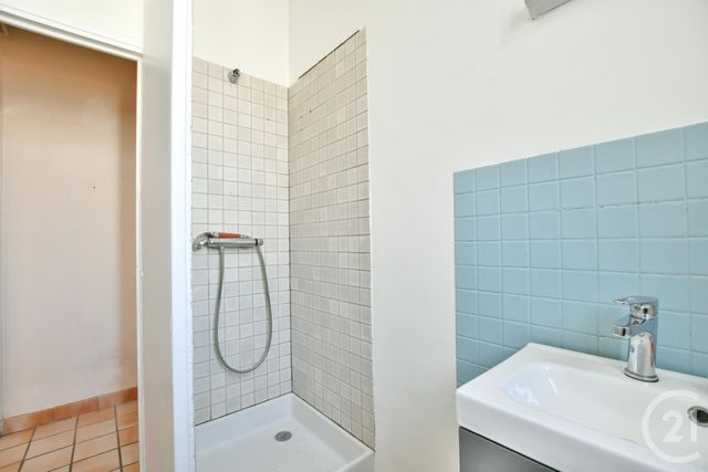 Appartement F2 à vendre - 2 pièces - 40.71 m2 - PARIS - 75013 - ILE-DE-FRANCE - Century 21 Arago - Les Gobelins Appartement F2 à vendre - 2 pièces - 40.71 m2 - PARIS - 75013 - ILE-DE-FRANCE - Century 21 Arago - Les Gobelins