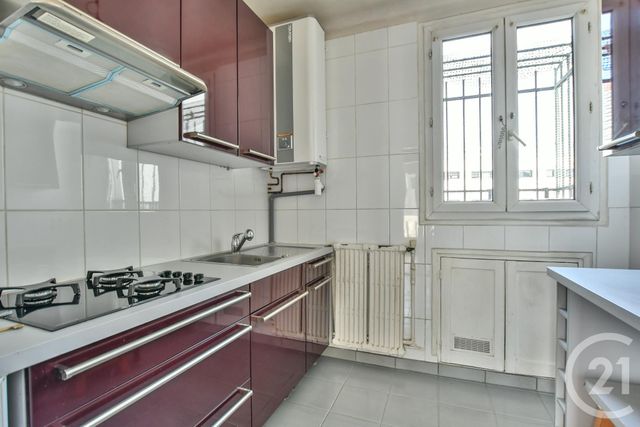 Appartement F2 à vendre - 2 pièces - 40.71 m2 - PARIS - 75013 - ILE-DE-FRANCE - Century 21 Arago - Les Gobelins Appartement F2 à vendre - 2 pièces - 40.71 m2 - PARIS - 75013 - ILE-DE-FRANCE - Century 21 Arago - Les Gobelins