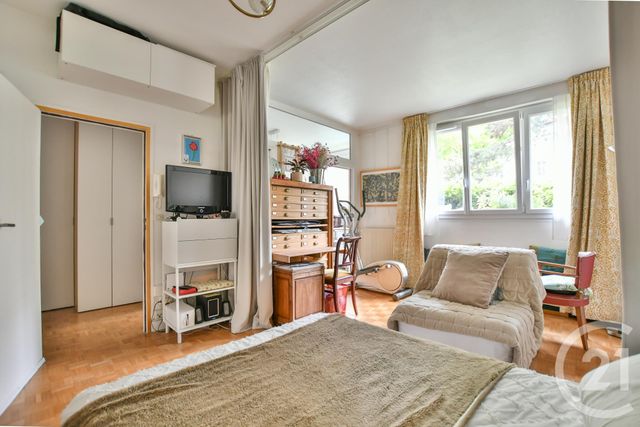 Afficher la photo en grand Appartement F1 à vendre - 1 pièce - 40.42 m2 - PARIS - 75013 - ILE-DE-FRANCE - Century 21 Arago - Les Gobelins