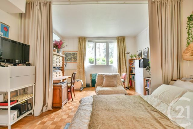 Afficher la photo en grand Appartement F1 à vendre - 1 pièce - 40.42 m2 - PARIS - 75013 - ILE-DE-FRANCE - Century 21 Arago - Les Gobelins