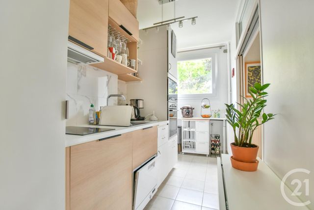 Afficher la photo en grand Appartement F1 à vendre - 1 pièce - 40.42 m2 - PARIS - 75013 - ILE-DE-FRANCE - Century 21 Arago - Les Gobelins