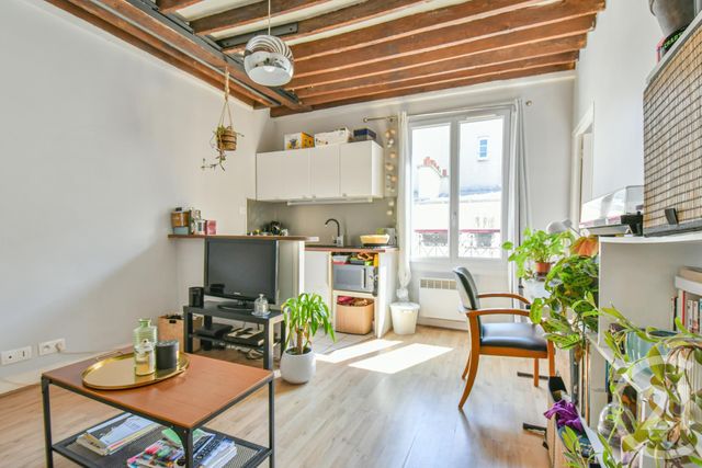 Appartement T2 à vendre - 2 pièces - 28.54 m2 - PARIS - 75013 - ILE-DE-FRANCE - Century 21 Arago - Les Gobelins