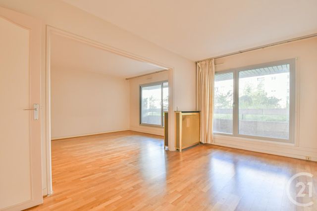 Appartement T3 à vendre - 3 pièces - 71.36 m2 - PARIS - 75013 - ILE-DE-FRANCE - Century 21 Arago - Les Gobelins