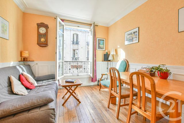  - PARIS - 