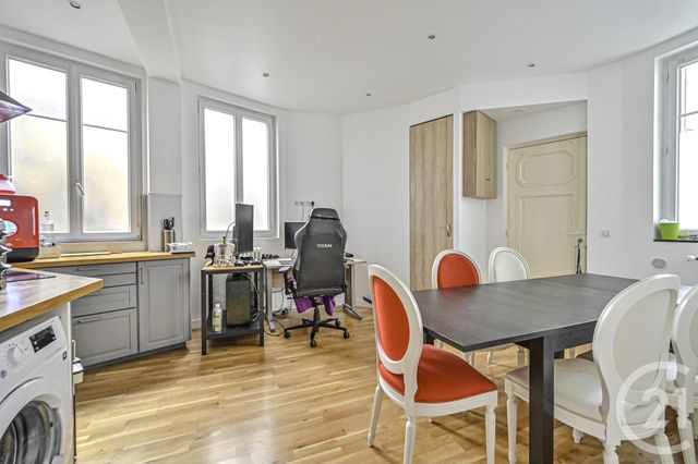 Appartement F3 à vendre - 3 pièces - 46.04 m2 - PARIS - 75013 - ILE-DE-FRANCE - Century 21 Arago - Les Gobelins
