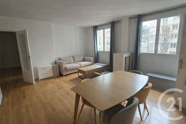 Appartement F3 à vendre - 3 pièces - 66.61 m2 - PARIS - 75013 - ILE-DE-FRANCE - Century 21 Arago - Les Gobelins