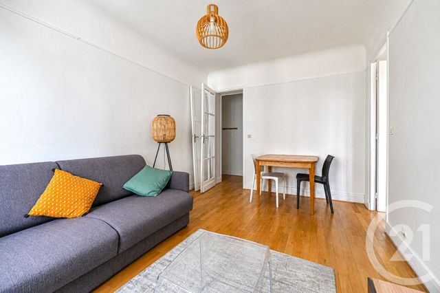 Appartement F2 à vendre - 2 pièces - 38.5 m2 - PARIS - 75013 - ILE-DE-FRANCE - Century 21 Arago - Les Gobelins