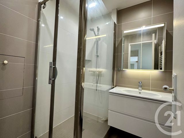 Appartement F5 à vendre - 5 pièces - 132.14 m2 - PARIS - 75013 - ILE-DE-FRANCE - Century 21 Arago - Les Gobelins