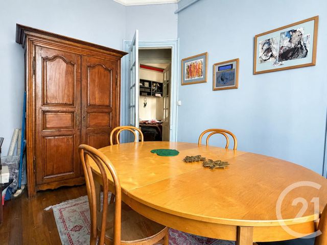Appartement F4 à vendre - 4 pièces - 62.5 m2 - PARIS - 75013 - ILE-DE-FRANCE - Century 21 Arago - Les Gobelins