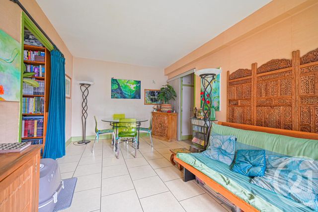 Appartement F3 à vendre - 3 pièces - 62.45 m2 - PARIS - 75013 - ILE-DE-FRANCE - Century 21 Arago - Les Gobelins