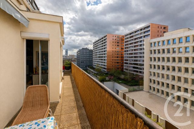 Appartement F3 à vendre - 3 pièces - 56.0 m2 - PARIS - 75013 - ILE-DE-FRANCE - Century 21 Arago - Les Gobelins