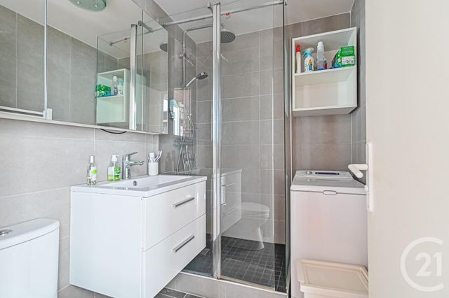 Appartement F1 à vendre - 1 pièce - 28.51 m2 - PARIS - 75013 - ILE-DE-FRANCE - Century 21 Arago - Les Gobelins