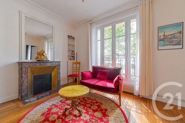 Appartement F2 à vendre - 2 pièces - 39.39 m2 - PARIS - 75013 - ILE-DE-FRANCE - Century 21 Arago - Les Gobelins