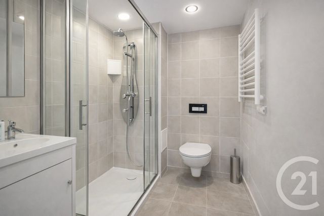 Appartement Studio à vendre - 1 pièce - 30.75 m2 - PARIS - 75013 - ILE-DE-FRANCE - Century 21 Arago - Les Gobelins