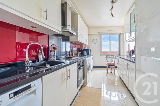 Appartement F5 à vendre - 5 pièces - 149.48 m2 - PARIS - 75013 - ILE-DE-FRANCE - Century 21 Arago - Les Gobelins