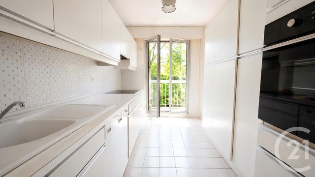 Appartement F4 à vendre - 4 pièces - 117.61 m2 - PARIS - 75013 - ILE-DE-FRANCE - Century 21 Arago - Les Gobelins