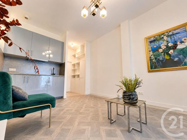 Appartement F2 à vendre PARIS