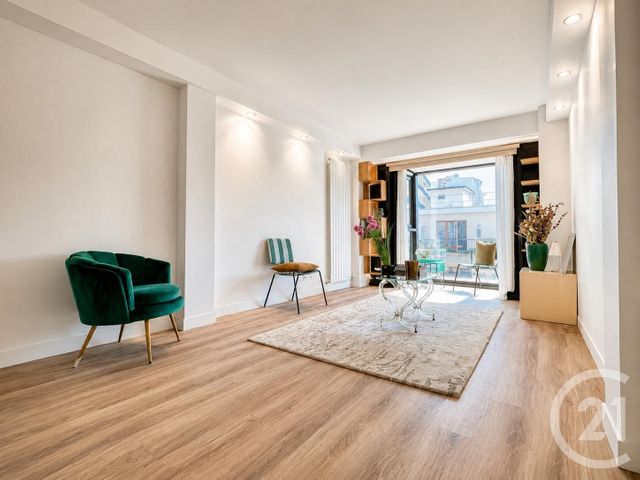 Appartement F1 à vendre - 1 pièce - 28.8 m2 - PARIS - 75013 - ILE-DE-FRANCE - Century 21 Arago - Les Gobelins