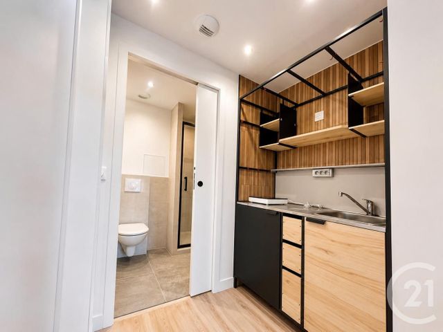 Appartement F1 à vendre - 1 pièce - 28.8 m2 - PARIS - 75013 - ILE-DE-FRANCE - Century 21 Arago - Les Gobelins