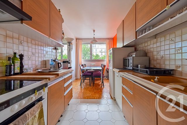 Appartement F4 à vendre - 4 pièces - 85.7 m2 - PARIS - 75013 - ILE-DE-FRANCE - Century 21 Arago - Les Gobelins