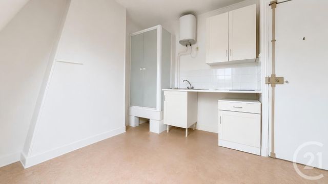 Appartement F1 à vendre - 1 pièce - 9.32 m2 - PARIS - 75013 - ILE-DE-FRANCE - Century 21 Arago - Les Gobelins