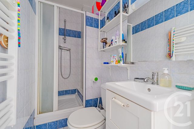 Appartement F3 à vendre - 3 pièces - 52.2 m2 - PARIS - 75013 - ILE-DE-FRANCE - Century 21 Arago - Les Gobelins