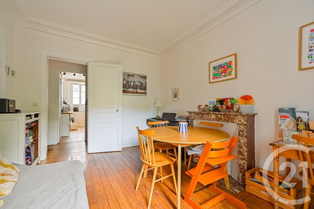 Appartement F3 à vendre - 3 pièces - 52.2 m2 - PARIS - 75013 - ILE-DE-FRANCE - Century 21 Arago - Les Gobelins