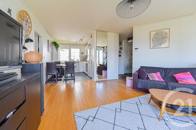 Appartement F4 à vendre - 4 pièces - 84.73 m2 - PARIS - 75013 - ILE-DE-FRANCE - Century 21 Arago - Les Gobelins