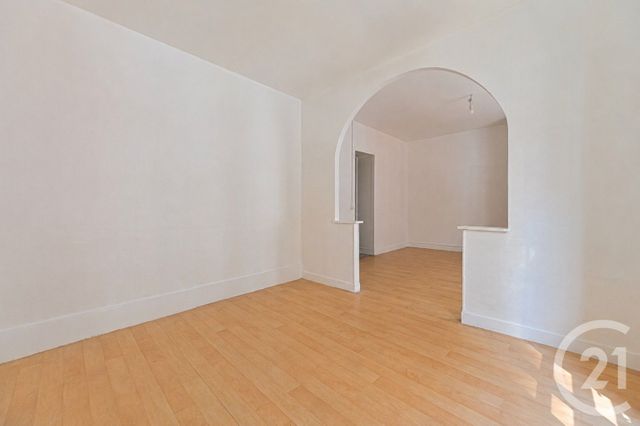 Appartement F3 à vendre - 3 pièces - 42.88 m2 - PARIS - 75013 - ILE-DE-FRANCE - Century 21 Arago - Les Gobelins