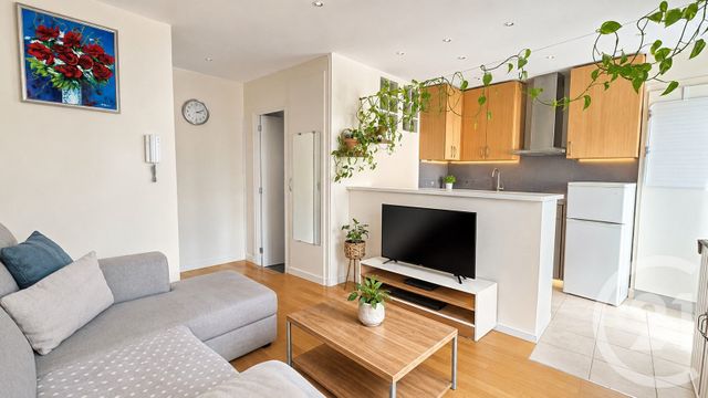 Appartement F1 Bis à vendre PARIS