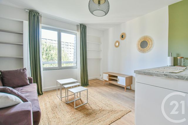 Appartement F1 à vendre - 1 pièce - 27.0 m2 - PARIS - 75013 - ILE-DE-FRANCE - Century 21 Arago - Les Gobelins