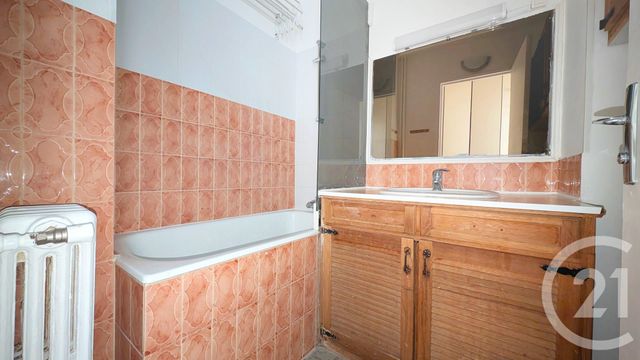 Appartement F4 à vendre - 3 pièces - 67.53 m2 - PARIS - 75013 - ILE-DE-FRANCE - Century 21 Arago - Les Gobelins