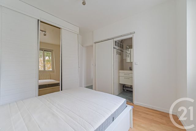 Appartement F2 à vendre - 2 pièces - 29.35 m2 - PARIS - 75013 - ILE-DE-FRANCE - Century 21 Arago - Les Gobelins