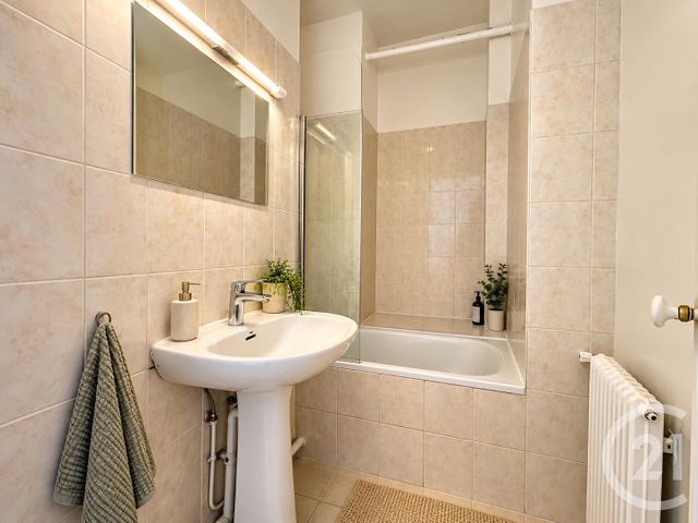 Appartement T4 à vendre - 4 pièces - 83.0 m2 - PARIS - 75013 - ILE-DE-FRANCE - Century 21 Arago - Les Gobelins