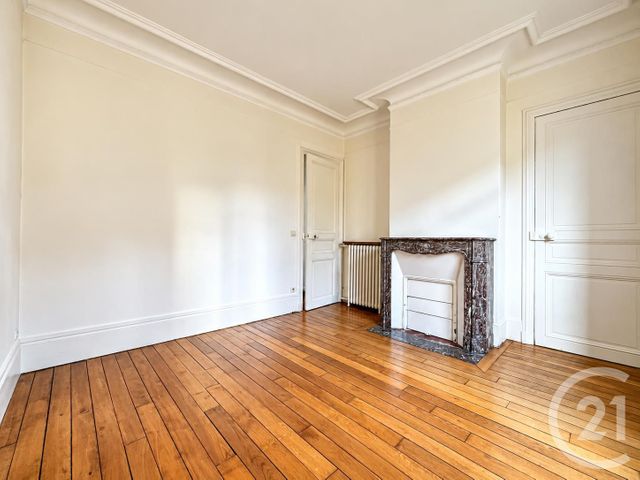 Appartement T4 à vendre - 4 pièces - 83.0 m2 - PARIS - 75013 - ILE-DE-FRANCE - Century 21 Arago - Les Gobelins